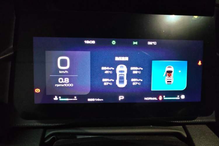 Used Haval DARGO 2021 1.5T DCT Two-Wheel Drive Labrador Edition Instrument Cluster
