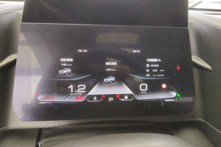 Used Haval DARGO 2021 1.5T DCT Two-Wheel Drive Border Collie Edition Instrument Cluster