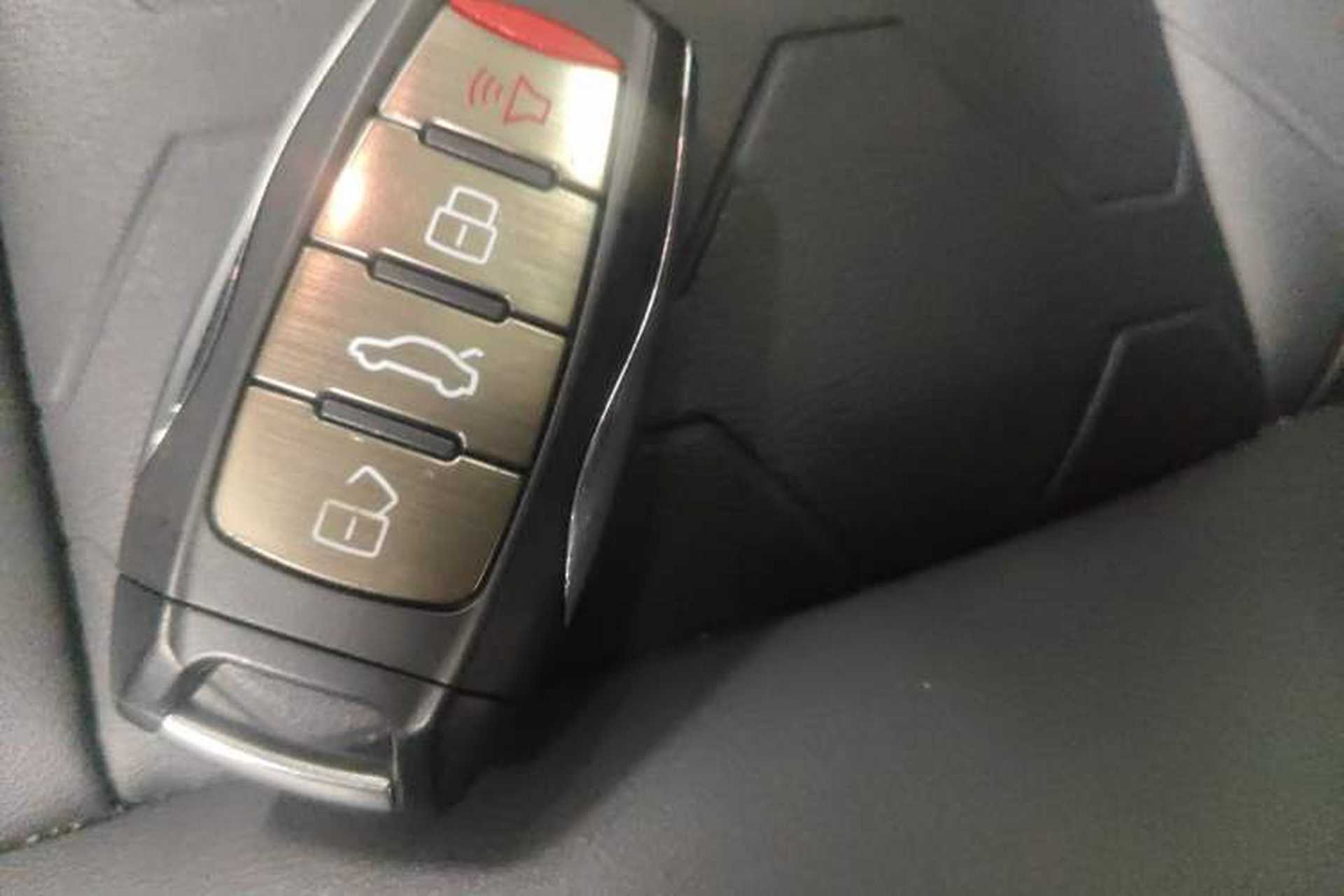 Used Haval DARGO 2021 2.0T DCT 4x4 Chinese Rural Dog Edition Interior 1