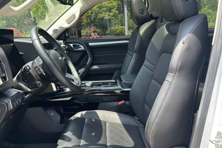 Used Haval DARGO 2021 1.5T DCT Two-Wheel Drive "Mǎquǎn" Edition Interior 1