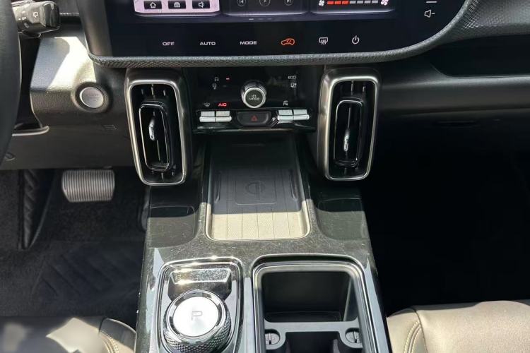 Used Haval DARGO 2021 1.5T DCT Two-Wheel Drive "Mǎquǎn" Edition Interior 4