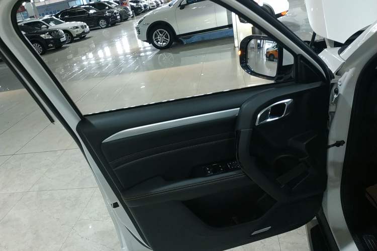 Used Haval DARGO 2021 Revised Version 2.0T DCT Four-Wheel Drive "Hao Tian Que" Edition Interior 7