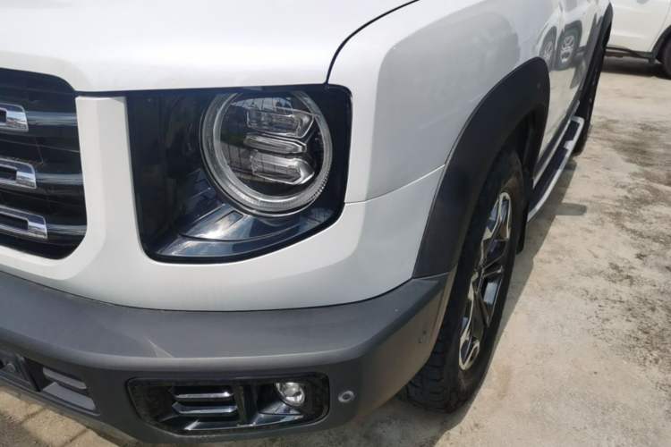 Used Haval DARGO 2021 Revised Version 2.0T DCT Four-Wheel Drive "Hao Tian Que" Edition Left Front Headlight