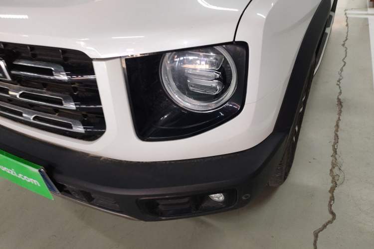 Used Haval DARGO 2021 1.5T DCT Two-Wheel Drive Border Collie Edition Left Front Headlight