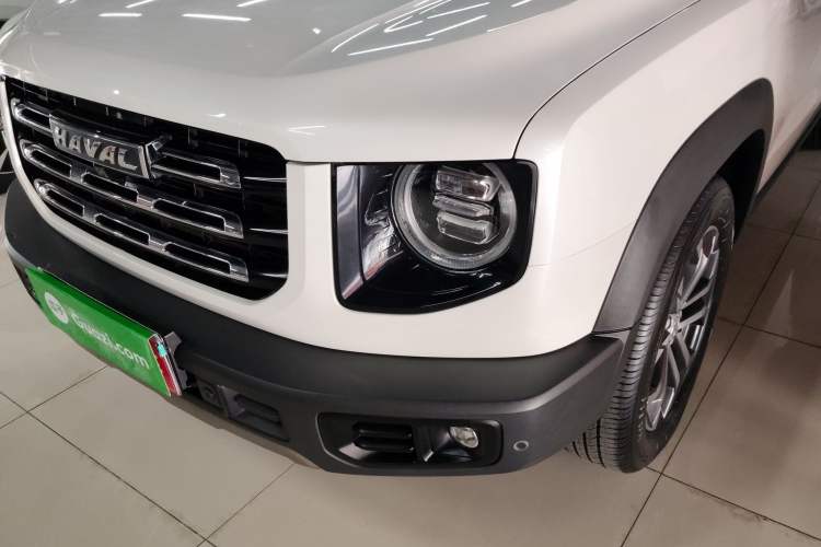 Used Haval DARGO 2021 1.5T DCT Two-Wheel Drive Border Collie Edition Left Front Headlight
