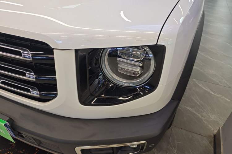 Used Haval DARGO 2021 1.5T DCT Two-Wheel Drive "Mǎquǎn" Edition Left Front Headlight