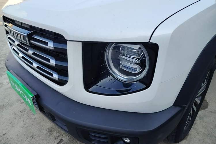 Used Haval DARGO 2021 1.5T DCT Two-Wheel Drive Border Collie Edition Left Front Headlight