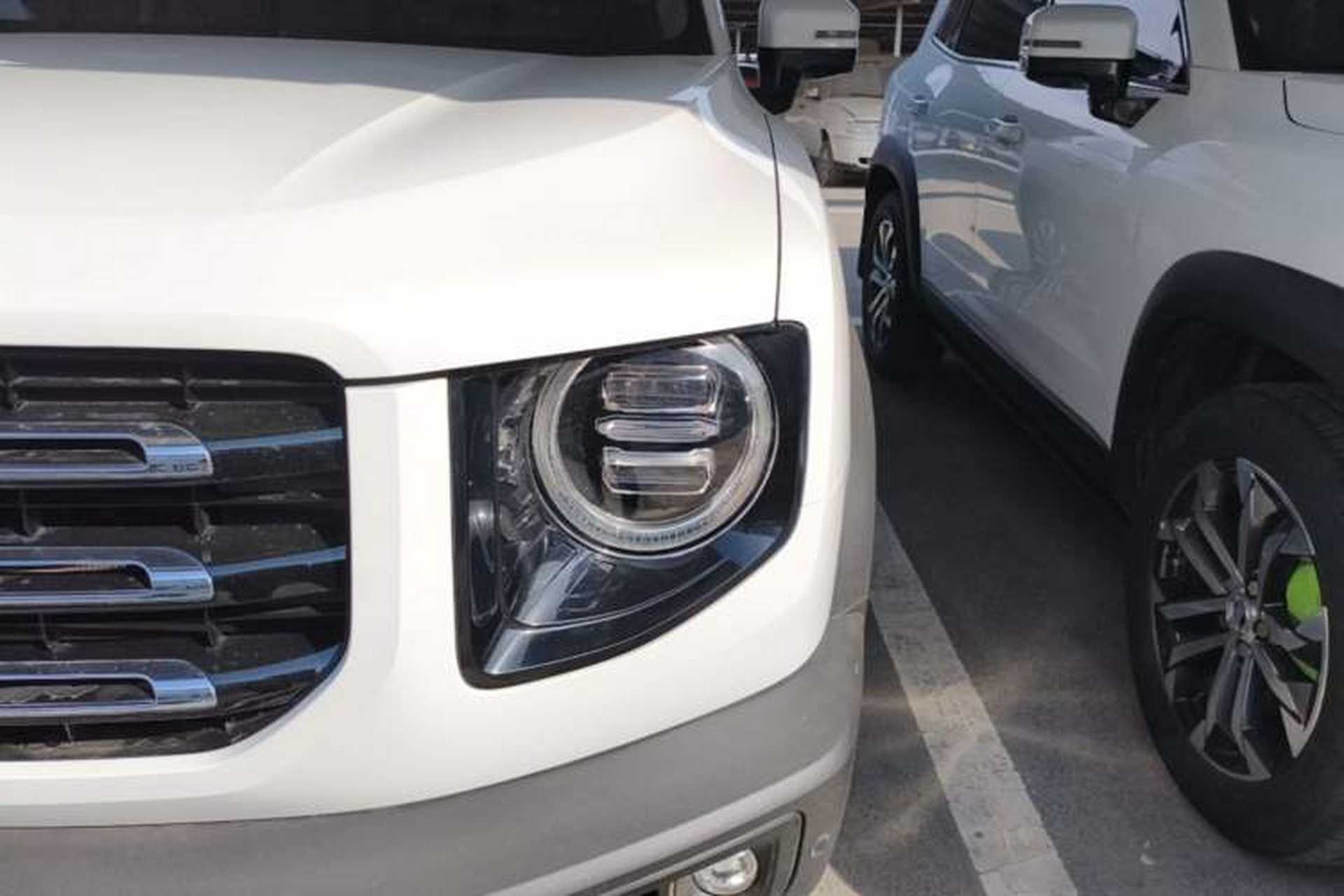 Used Haval DARGO 2021 1.5T DCT Two-Wheel Drive Border Collie Edition Left Front Headlight
