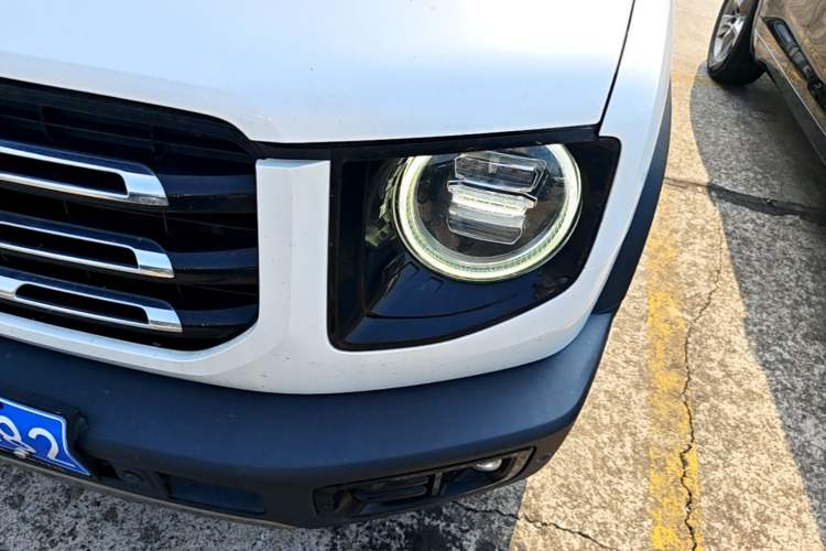 Used Haval DARGO 2021 2.0T DCT 4x4 Chinese Rural Dog Edition Left Front Headlight