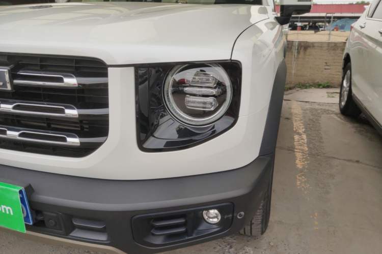Used Haval DARGO 2021 1.5T DCT Two-Wheel Drive Border Collie Edition Left Front Headlight
