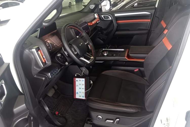 Used Haval DARGO 2021 2.0T DCT All-Wheel-Drive "Hao Tian Quan" Edition Left Front Seat