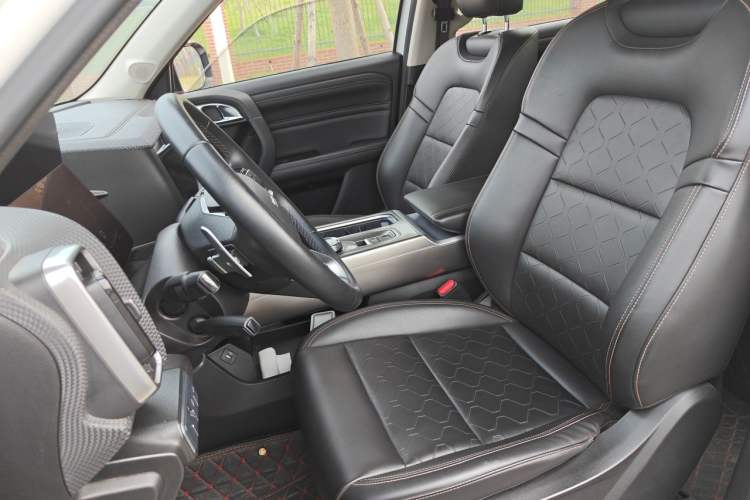 Used Haval DARGO 2021 1.5T DCT Two-Wheel Drive Labrador Edition Left Front Seat