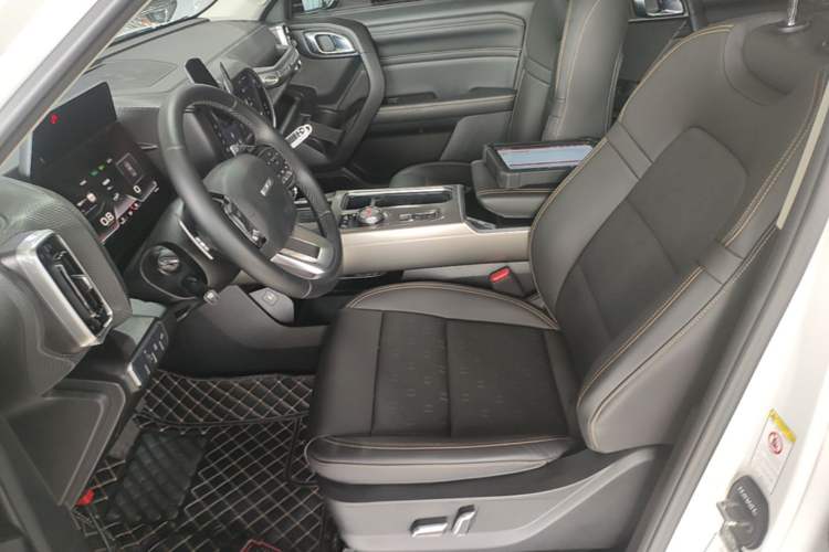 Used Haval DARGO 2021 1.5T DCT Two-Wheel Drive Labrador Edition Left Front Seat