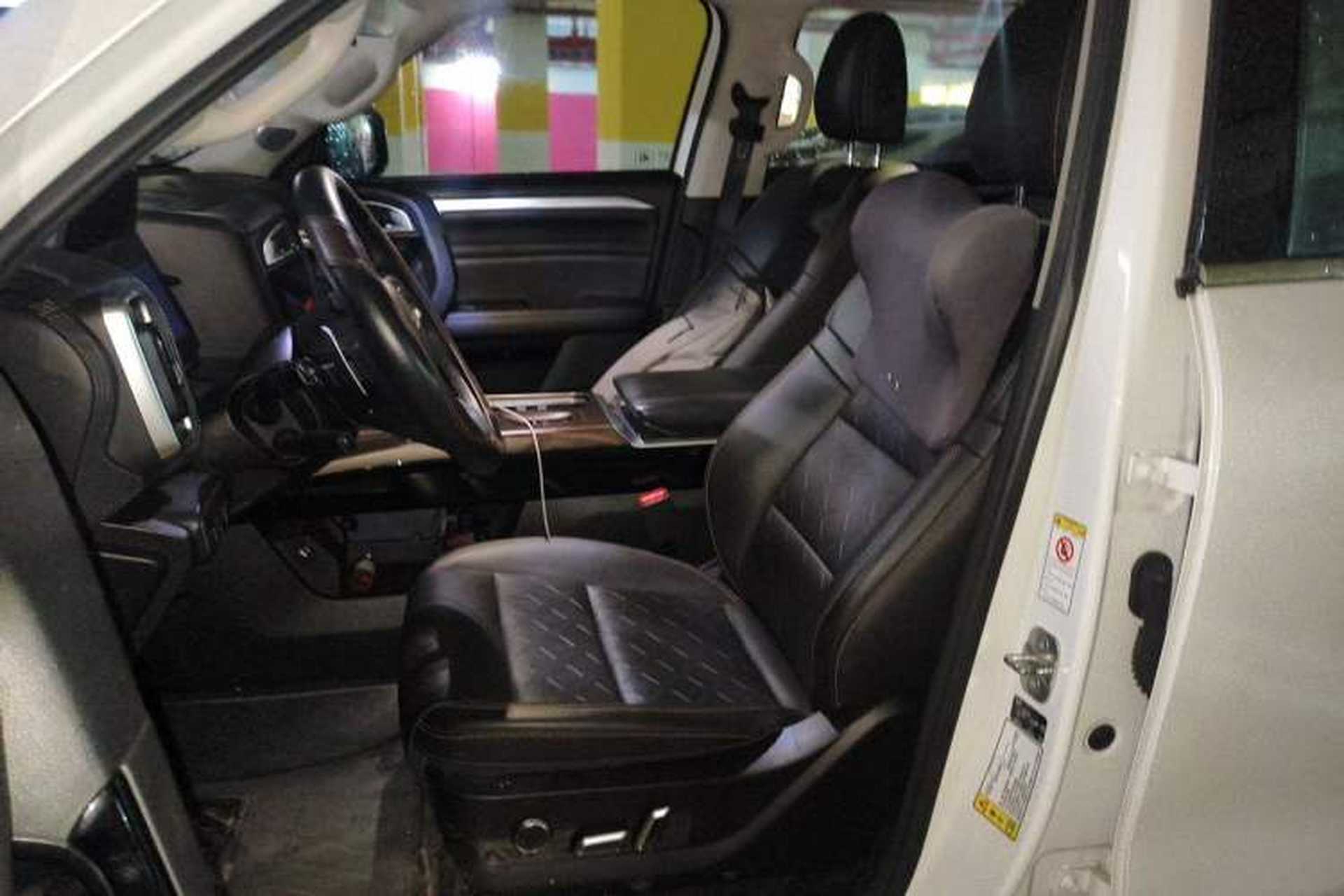 Used Haval DARGO 2021 2.0T DCT 4x4 Chinese Rural Dog Edition Left Front Seat