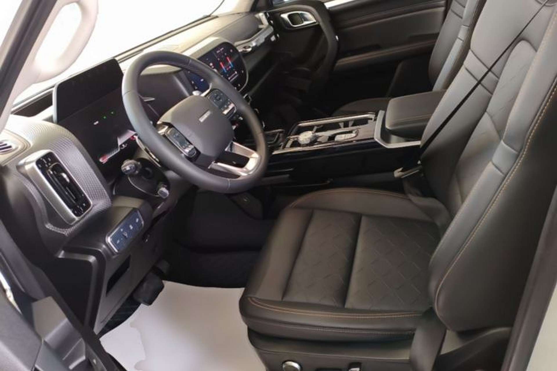 Used Haval DARGO 2021 1.5T DCT Two-Wheel Drive Border Collie Edition Left Front Seat