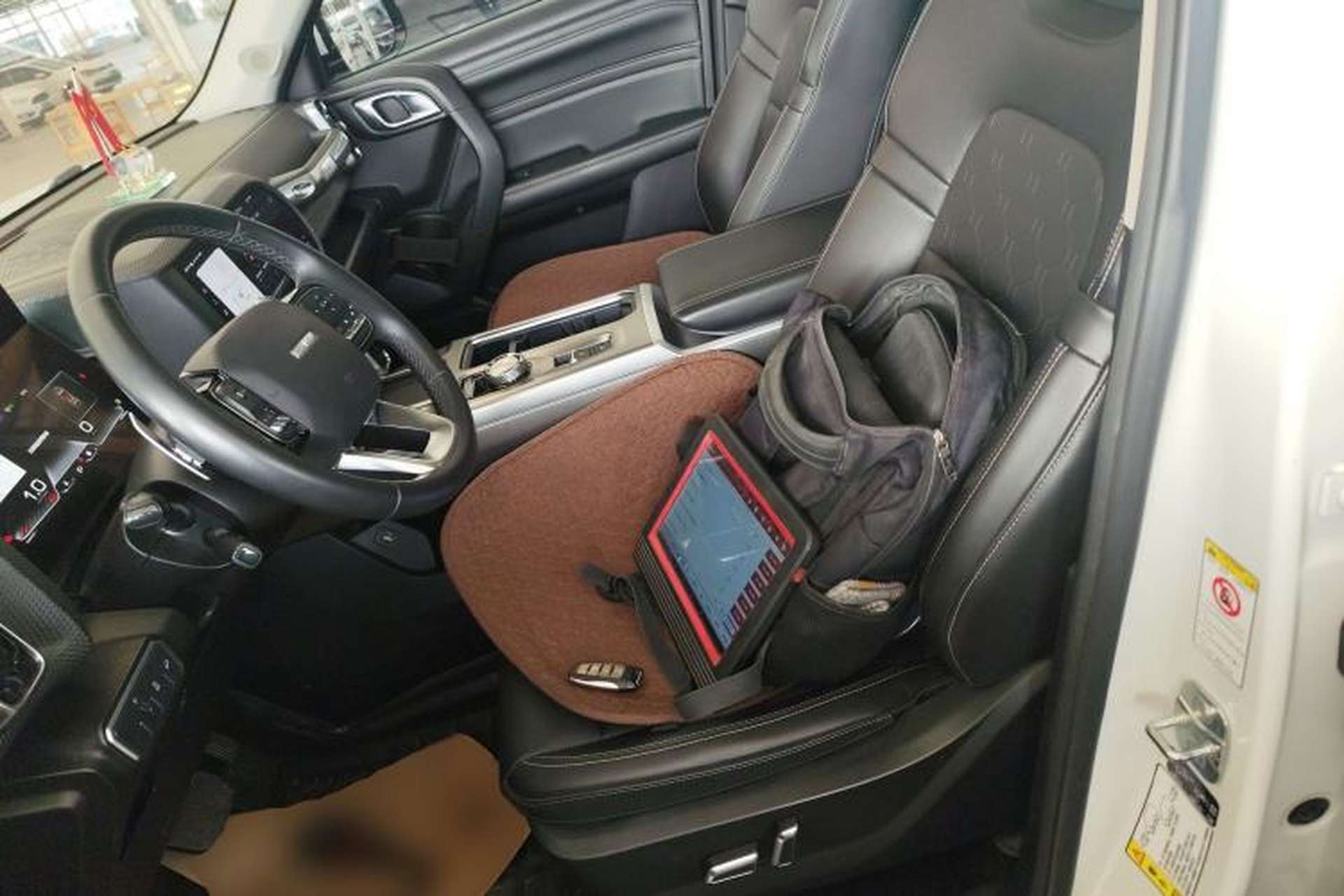 Used Haval DARGO 2021 1.5T DCT Two-Wheel Drive Labrador Edition Left Front Seat