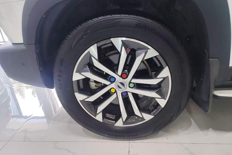 Used Haval DARGO 2021 1.5T DCT Two-Wheel Drive "Mǎquǎn" Edition Left Front Wheel Hub