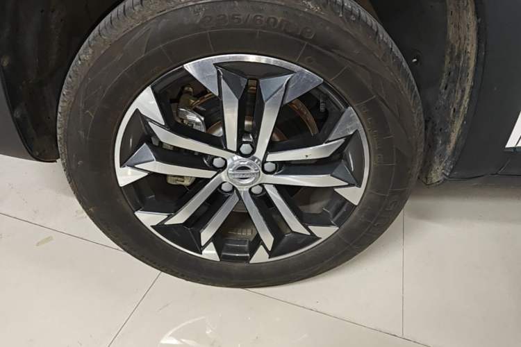 Used Haval DARGO 2021 1.5T DCT Two-Wheel Drive Border Collie - Wangcai Edition Left Front Wheel Hub