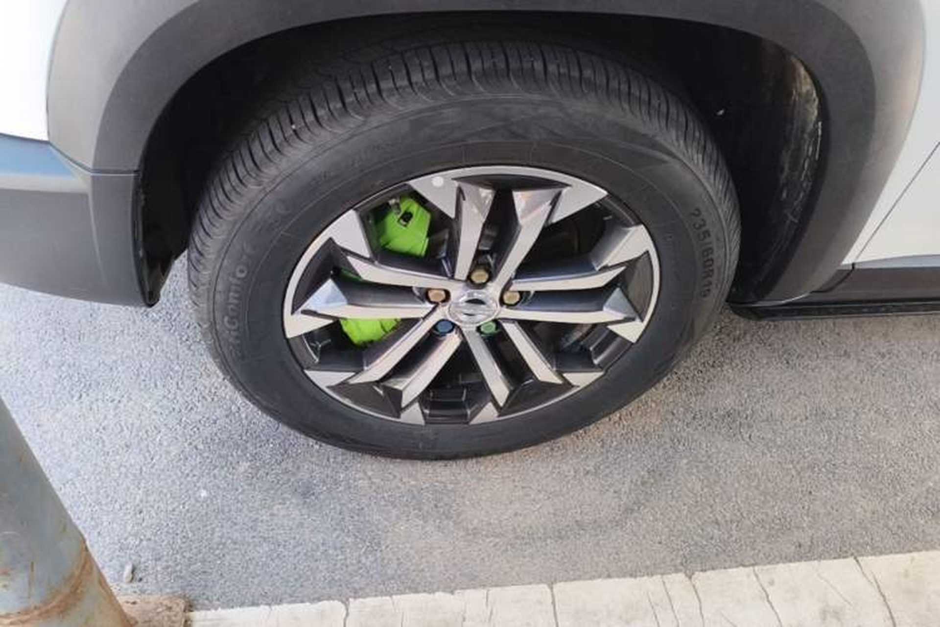 Used Haval DARGO 2021 1.5T DCT Two-Wheel Drive Border Collie Edition Left Front Wheel Hub