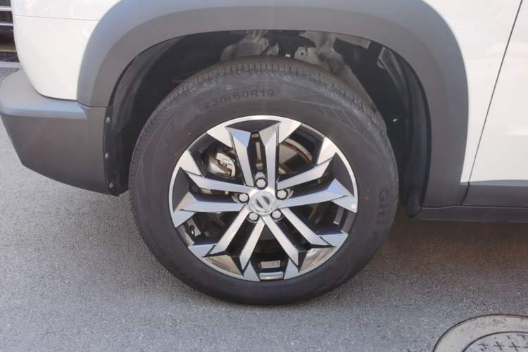 Used Haval DARGO 2021 1.5T DCT Two-Wheel Drive Border Collie Edition Left Front Wheel Hub