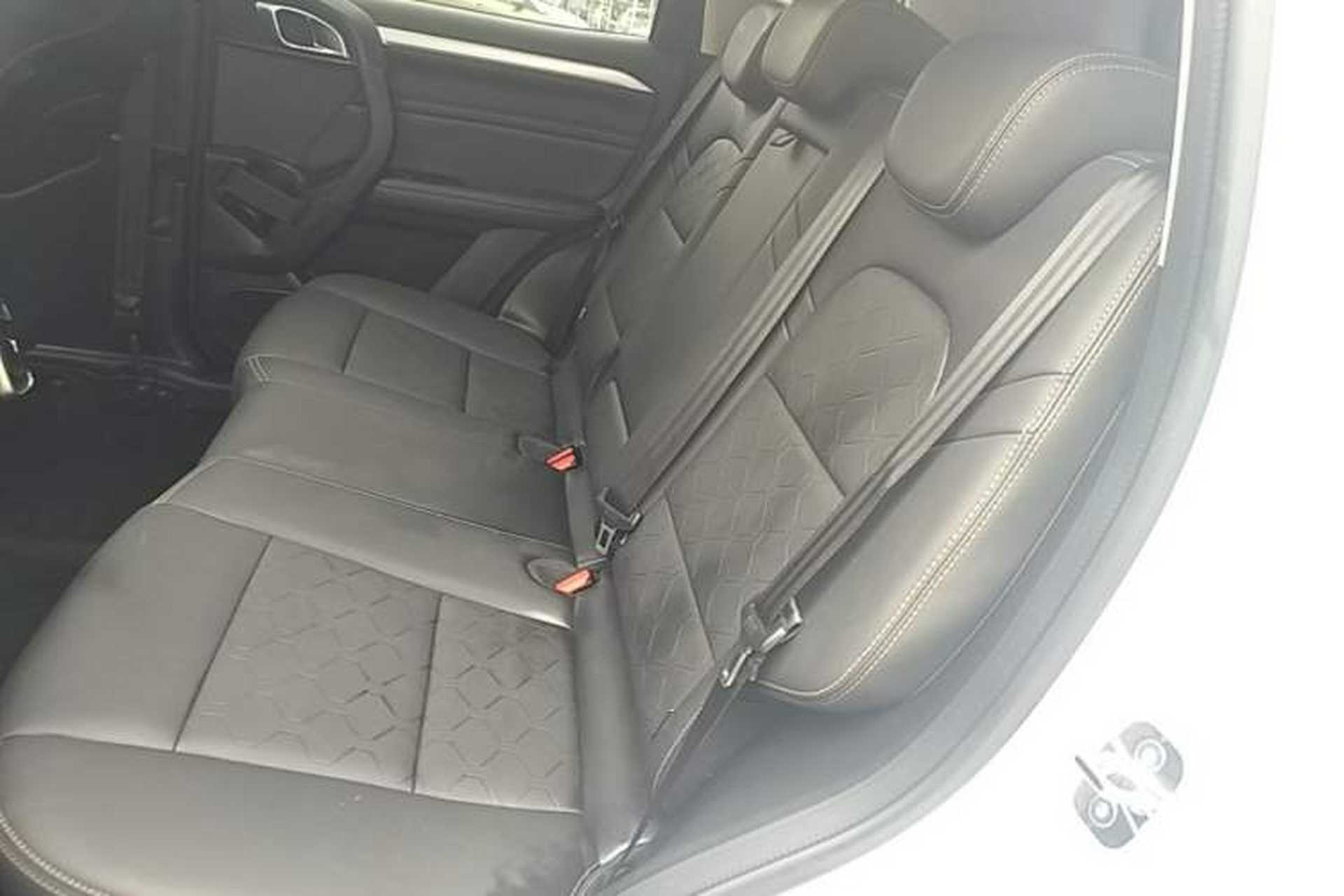 Used Haval DARGO 2021 2.0T DCT 4x4 Chinese Rural Dog Edition Left Rear Seat