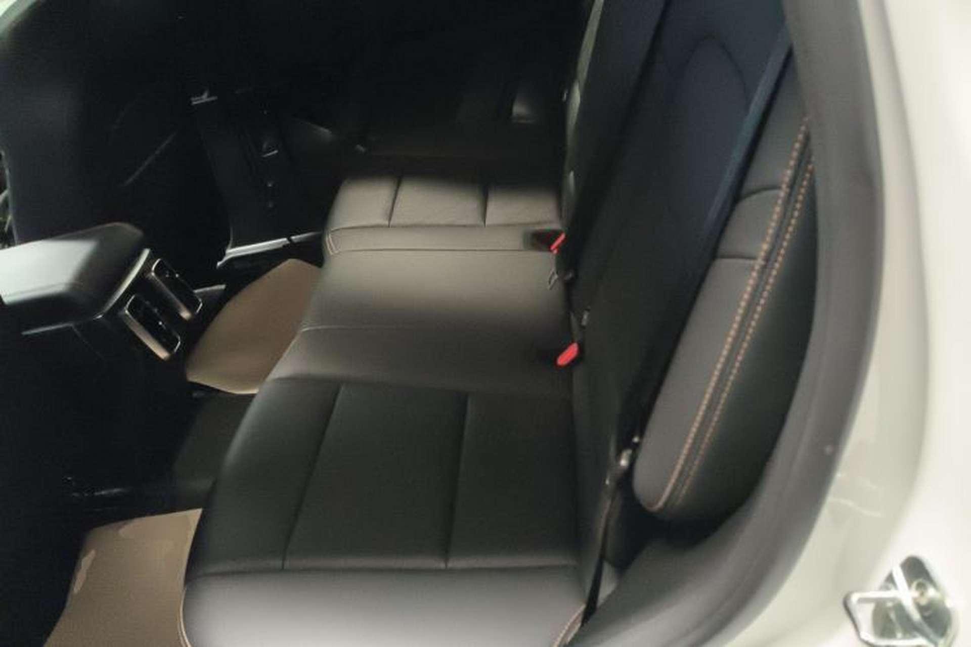 Used Haval DARGO 2021 1.5T DCT Two-Wheel Drive Labrador Edition Left Rear Seat