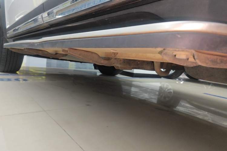 Used Haval DARGO 2021 2.0T DCT 4x4 Chinese Rural Dog Edition Left Side Sill
