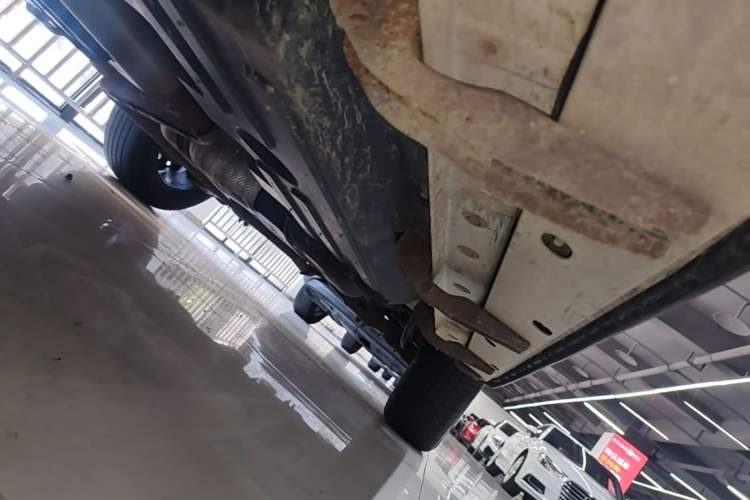 Used Haval DARGO 2021 1.5T DCT Two-Wheel Drive "Mǎquǎn" Edition Left Side Sill