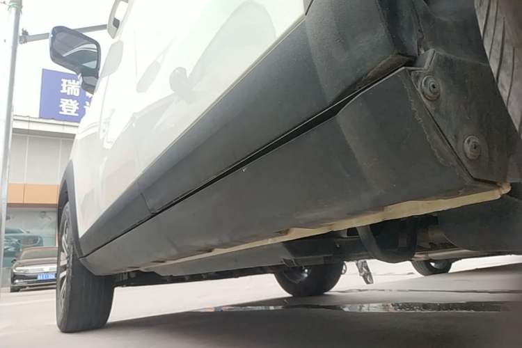 Used Haval DARGO 2021 1.5T DCT Two-Wheel Drive Border Collie Edition Left Side Sill