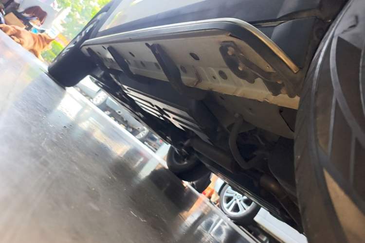 Used Haval DARGO 2021 1.5T DCT Two-Wheel Drive "Mǎquǎn" Edition Left Side Sill