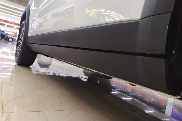 Used Haval DARGO 2021 1.5T DCT Two-Wheel Drive Border Collie - Wangcai Edition Left Side Sill