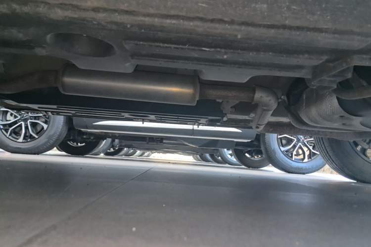 Used Haval DARGO 2021 1.5T DCT Two-Wheel Drive "Mǎquǎn" Edition Left Side Sill