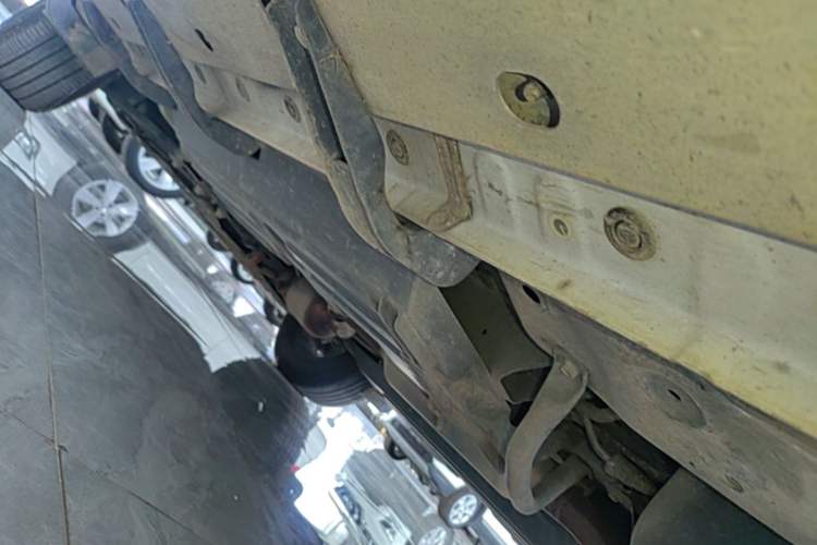 Used Haval DARGO 2021 2.0T DCT 4x4 Chinese Rural Dog Edition Left Side Sill