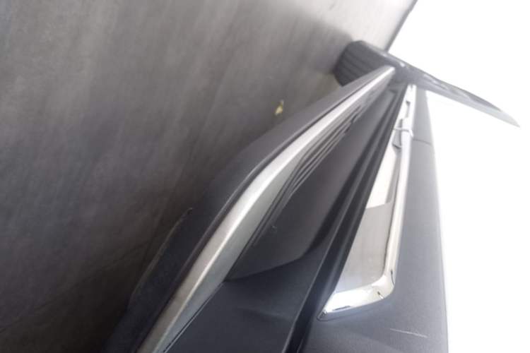Used Haval DARGO 2021 2.0T DCT All-Wheel-Drive "Hao Tian Quan" Edition Left Side Sill
