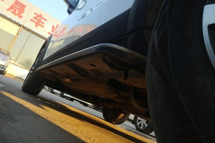 Used Haval DARGO 2021 1.5T DCT Two-Wheel Drive "Mǎquǎn" Edition Left Side Sill