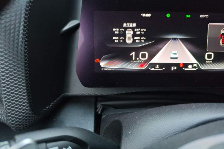 Used Haval DARGO 2021 1.5T DCT Two-Wheel Drive "Mǎquǎn" Edition Odometer Close Up