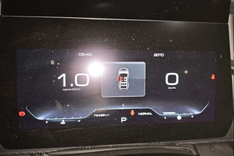 Used Haval DARGO 2021 1.5T DCT Two-Wheel Drive Labrador Edition Odometer Close Up