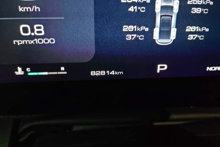 Used Haval DARGO 2021 1.5T DCT Two-Wheel Drive Labrador Edition Odometer Close Up