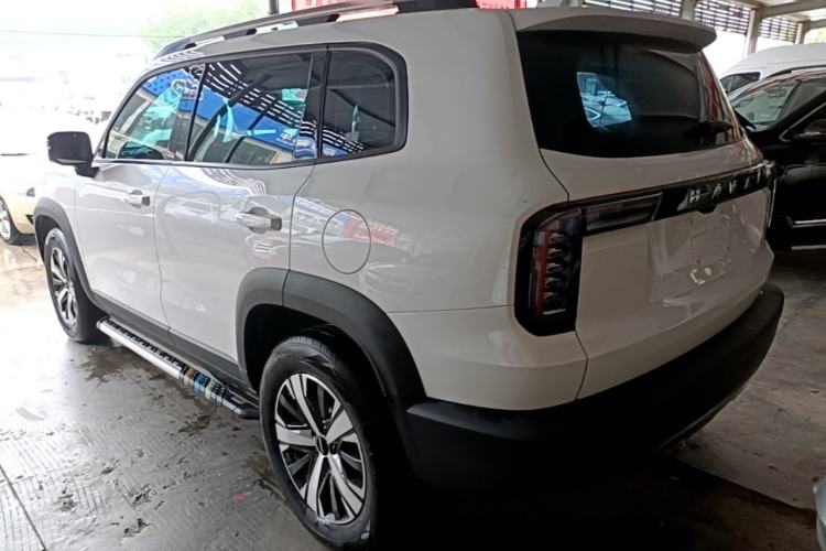 Used Haval DARGO 2021 1.5T DCT Two-Wheel Drive Labrador Edition Rear Left 45 Deg