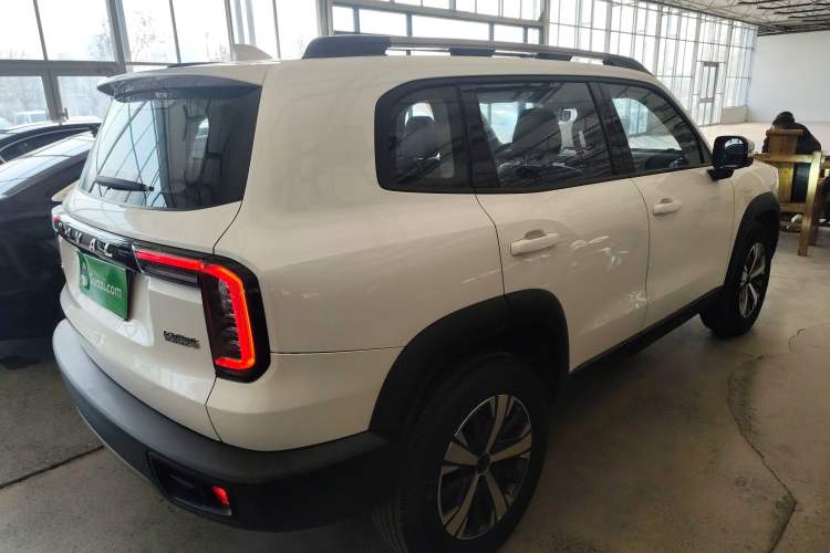 Used Haval DARGO 2021 1.5T DCT Two-Wheel Drive Labrador Edition Rear Right 45 Deg