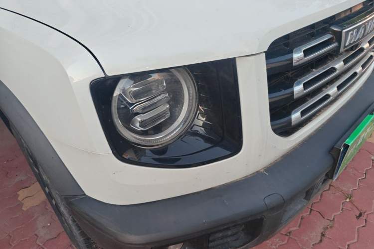 Used Haval DARGO 2021 1.5T DCT Two-Wheel Drive Border Collie Edition Right Front Headlight