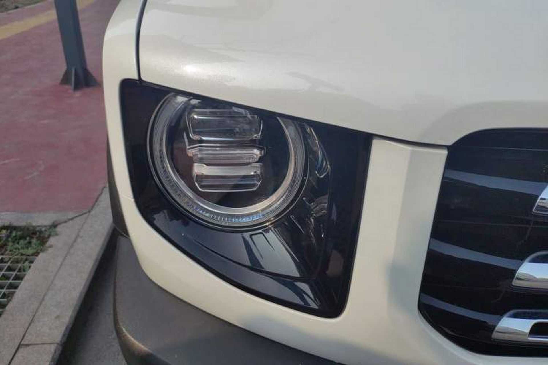 Used Haval DARGO 2021 2.0T DCT 4x4 Chinese Rural Dog Edition Right Front Headlight