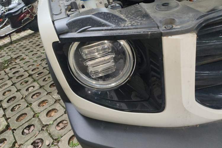 Used Haval DARGO 2021 2.0T DCT 4x4 Chinese Rural Dog Edition Right Front Headlight