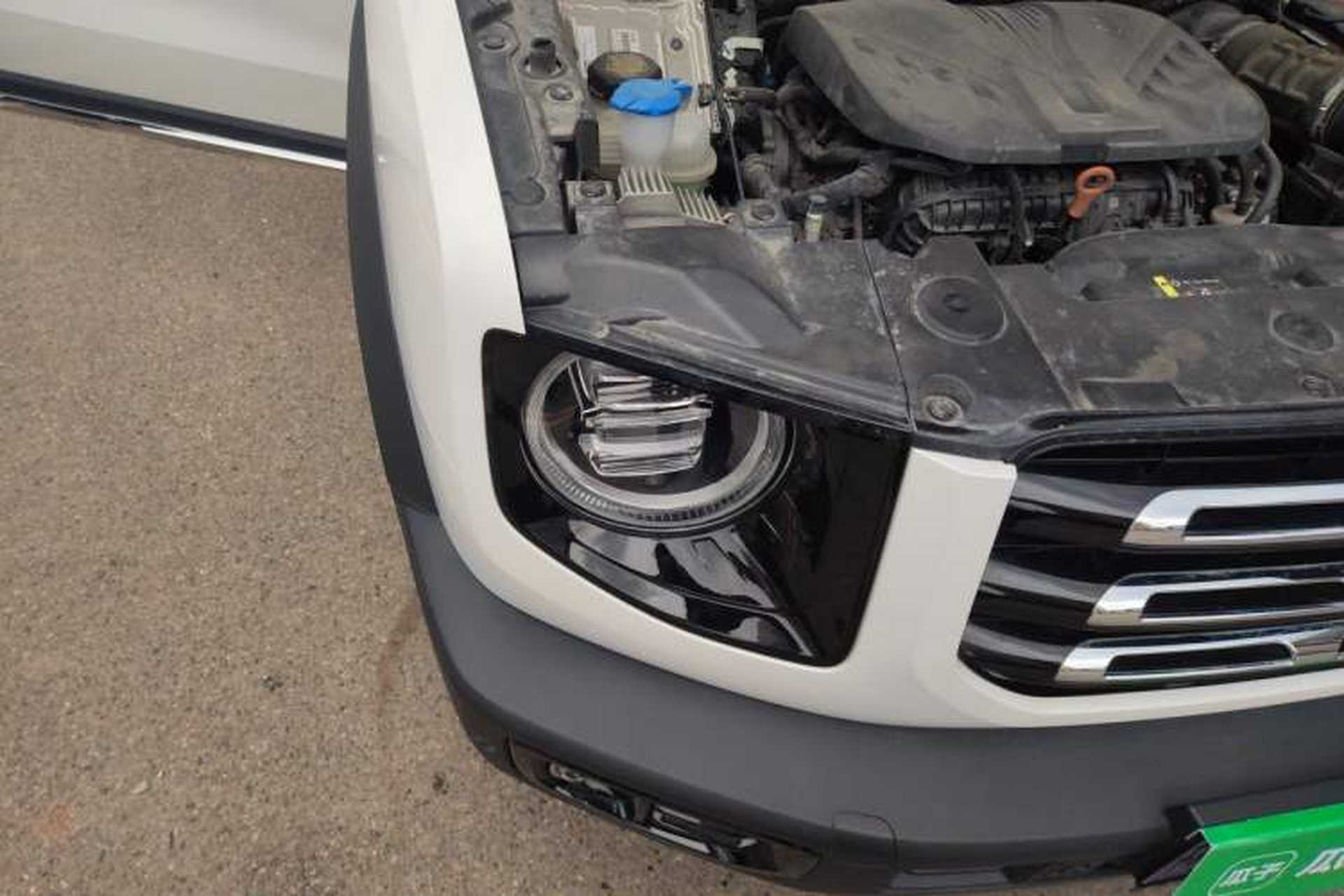 Used Haval DARGO 2021 2.0T DCT 4x4 Chinese Rural Dog Edition Right Front Headlight