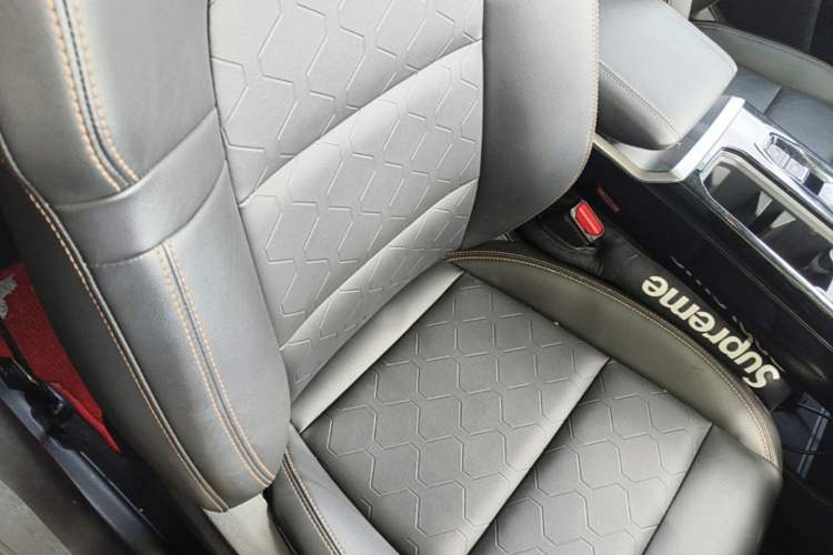 Used Haval DARGO 2021 1.5T DCT Two-Wheel Drive "Mǎquǎn" Edition Right Front Seat