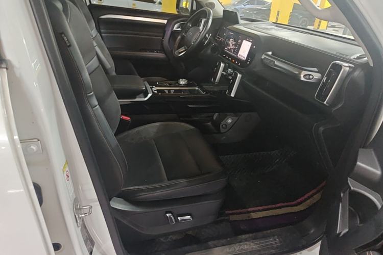 Used Haval DARGO 2021 Revised Version 2.0T DCT Four-Wheel Drive "Hao Tian Que" Edition Right Front Seat