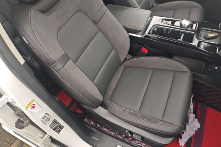 Used Haval DARGO 2021 2.0T DCT All-Wheel-Drive "Hao Tian Quan" Edition Right Front Seat