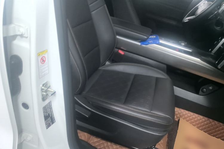 Used Haval DARGO 2021 1.5T DCT Two-Wheel Drive Labrador Edition Right Front Seat