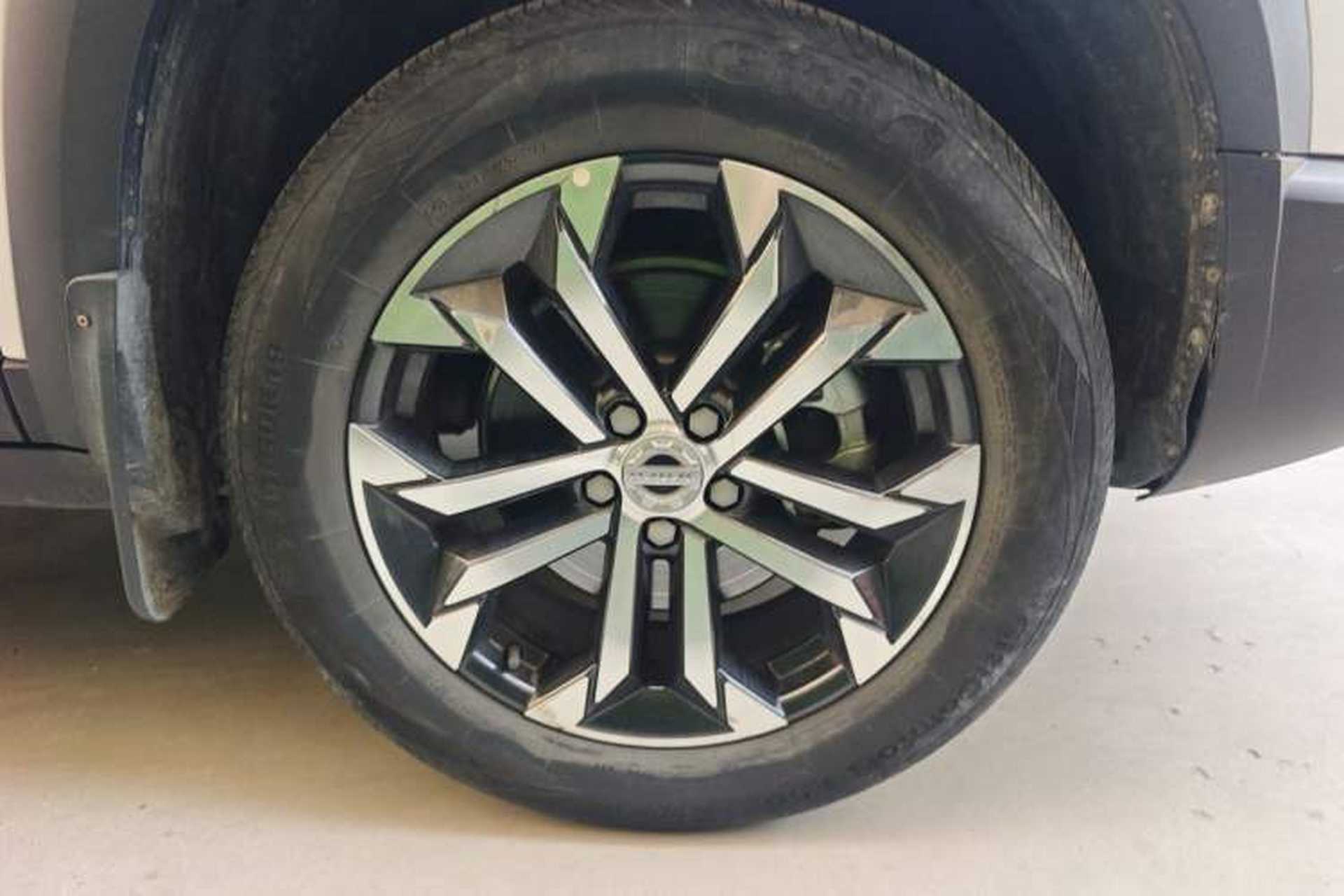 Used Haval DARGO 2021 1.5T DCT Two-Wheel Drive Labrador Edition Right Front Wheel Hub