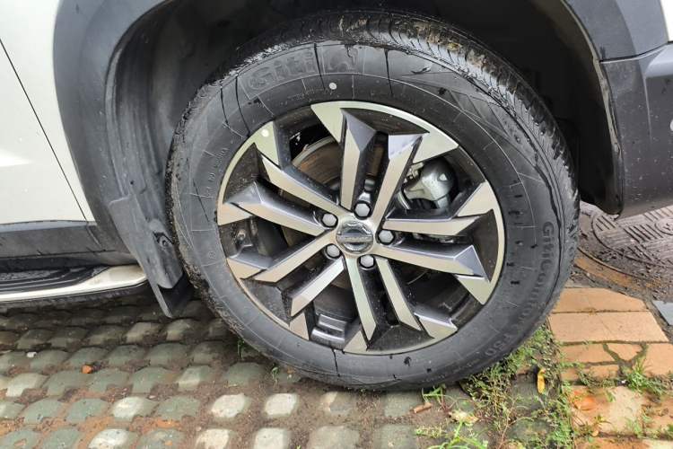 Used Haval DARGO 2021 1.5T DCT Two-Wheel Drive "Mǎquǎn" Edition Right Front Wheel Hub